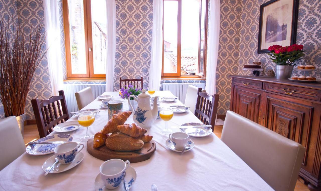 مبيت وإفطار سان أنتونين Le Cheval Blanc المظهر الخارجي الصورة